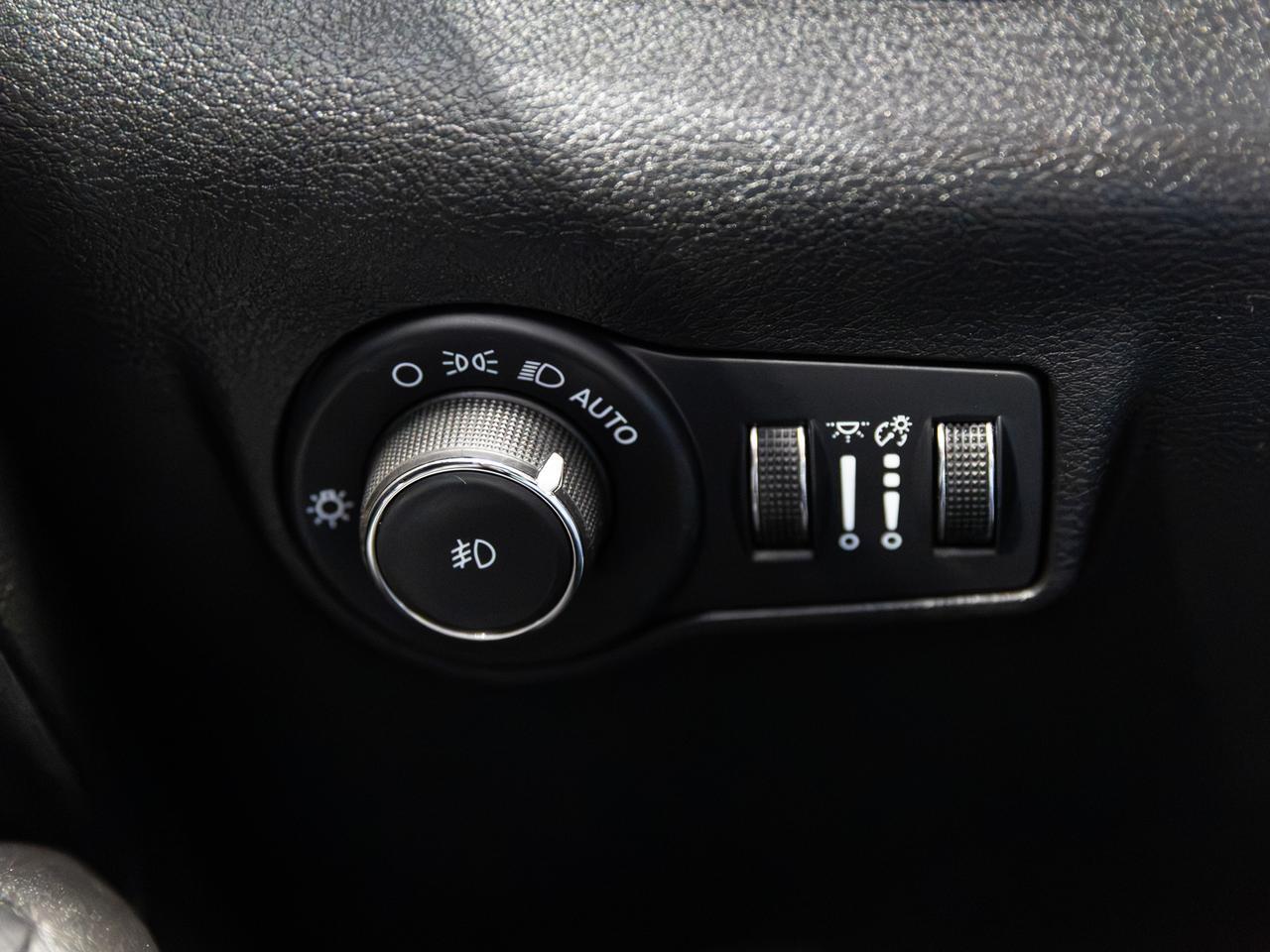 2022 Jeep Compass Altitude 4WD Cranberry PA