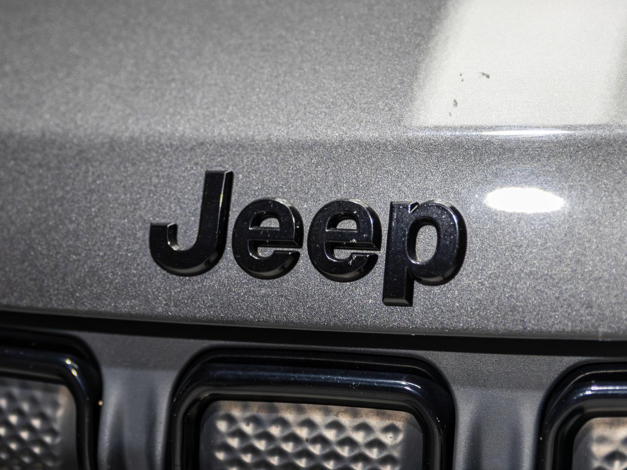 2022 Jeep Compass Altitude 4WD Cranberry PA