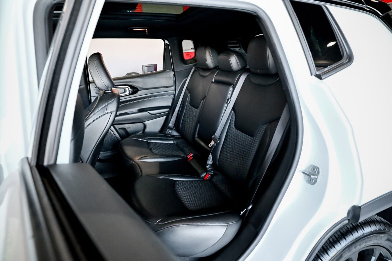 2022 Jeep Compass Altitude, Premium Audio, Pano Roof Springfield NJ