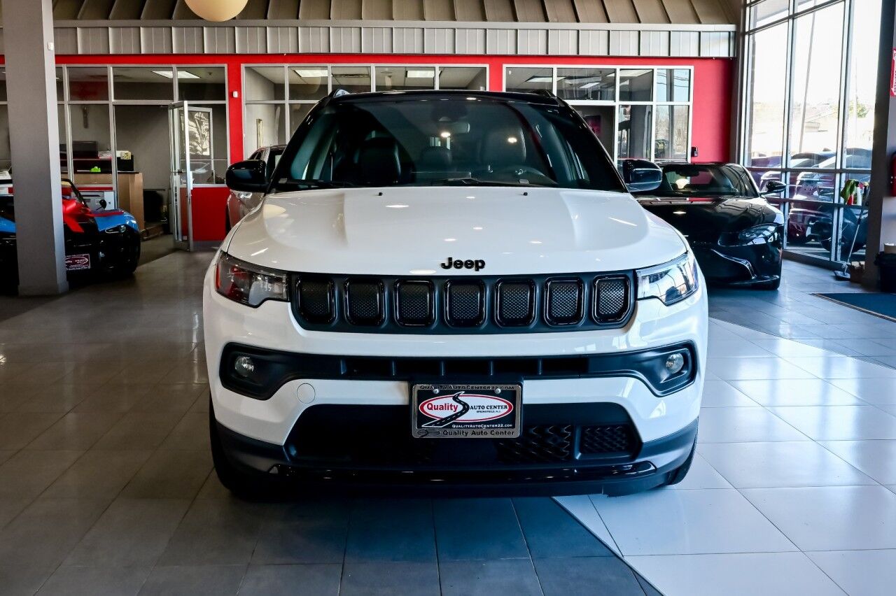2022 Jeep Compass Altitude, Premium Audio, Pano Roof