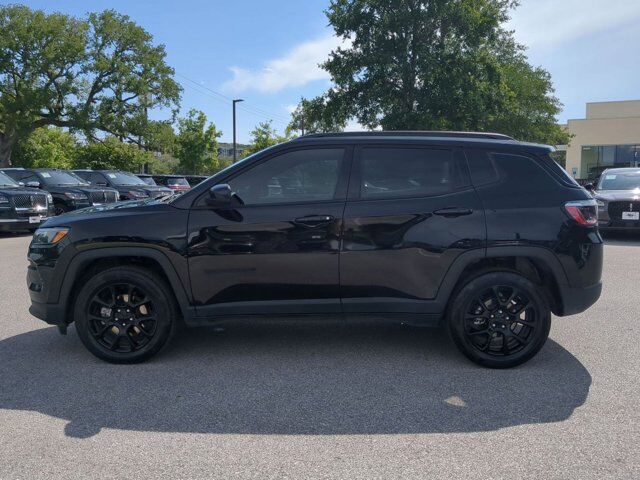 2022 Jeep Compass Altitude