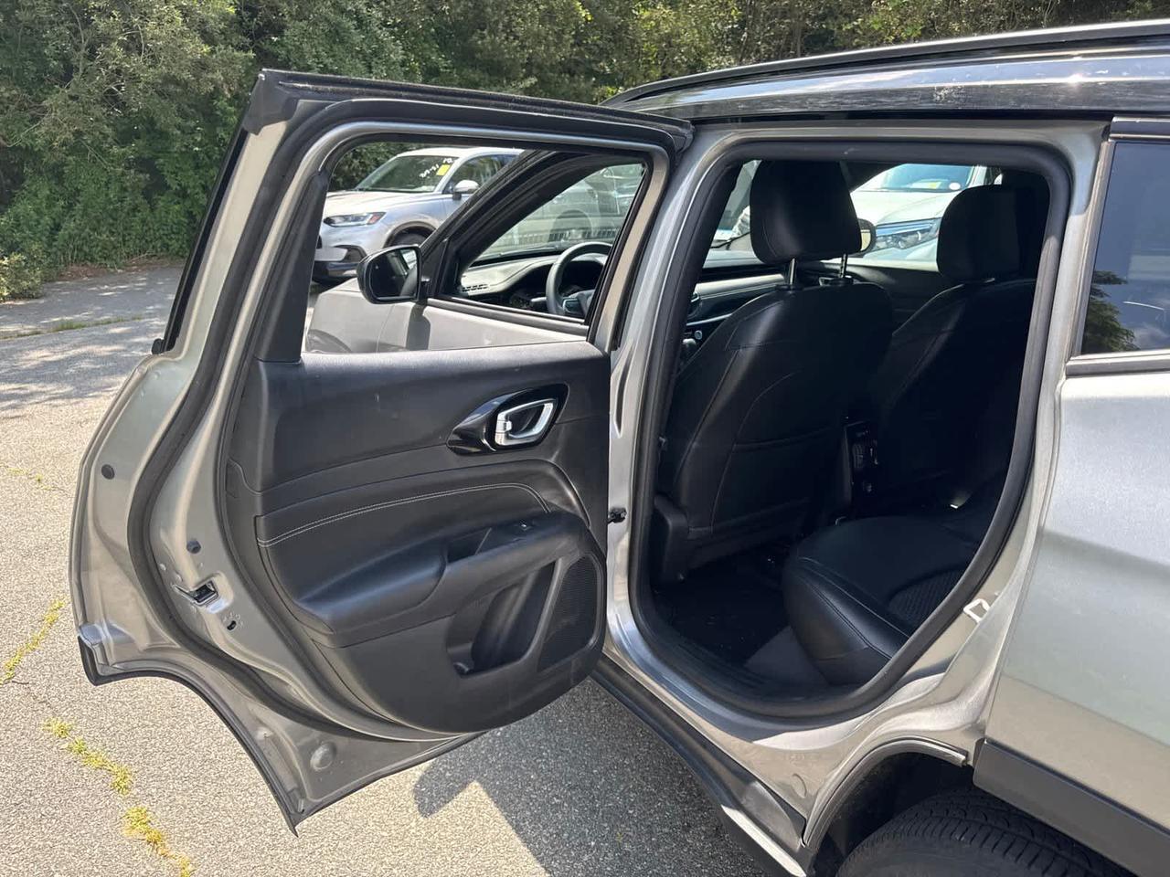 2022 Jeep Compass Altitude Dartmouth MA