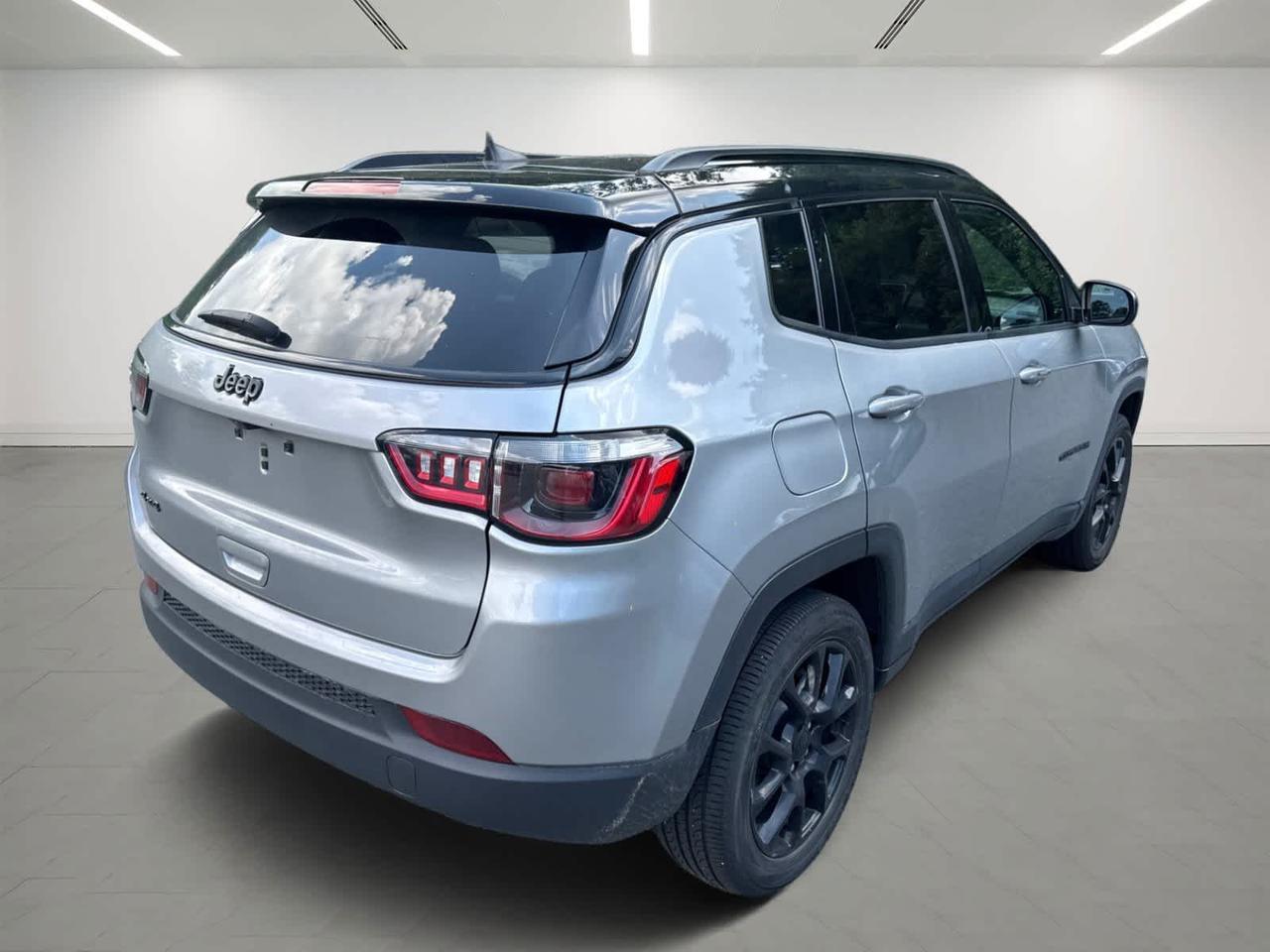 2022 Jeep Compass Altitude Dartmouth MA