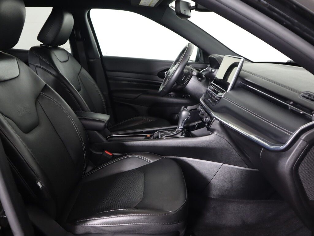 2022 Jeep Compass High Altitude 4x4 w/Dual Pane Panoramic Roof Maumee OH