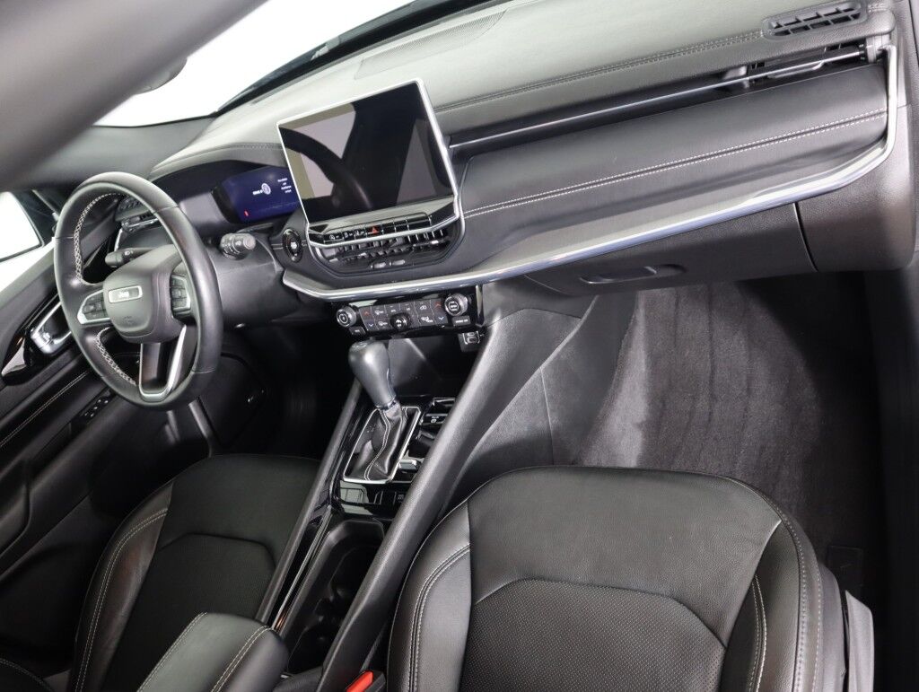 2022 Jeep Compass High Altitude 4x4 w/Dual Pane Panoramic Roof Maumee OH