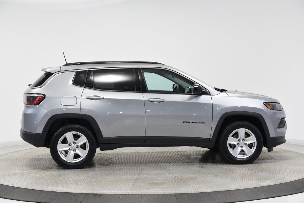 2022 Jeep Compass Latitude Akron