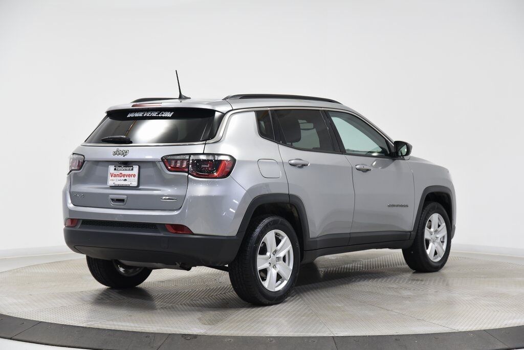 2022 Jeep Compass Latitude Akron