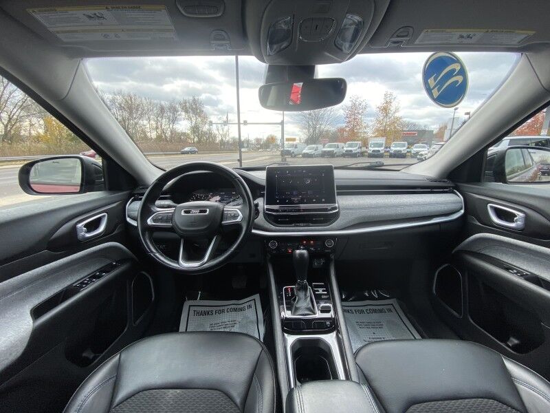 2022 Jeep Compass Latitude Bristol  PA