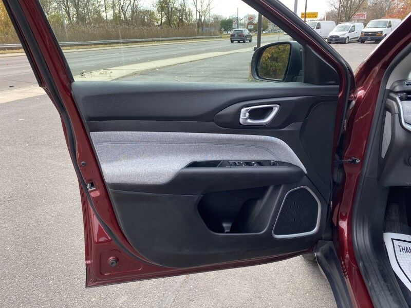 2022 Jeep Compass Latitude Bristol  PA