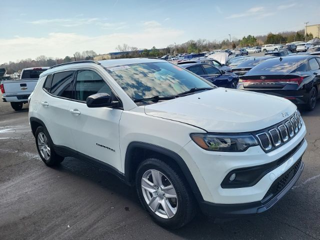 2022 Jeep Compass Latitude FWD