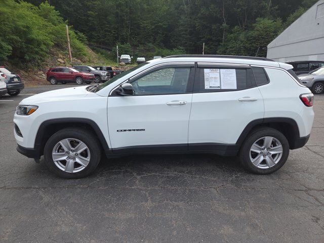 2022 Jeep Compass Latitude Hamburg PA