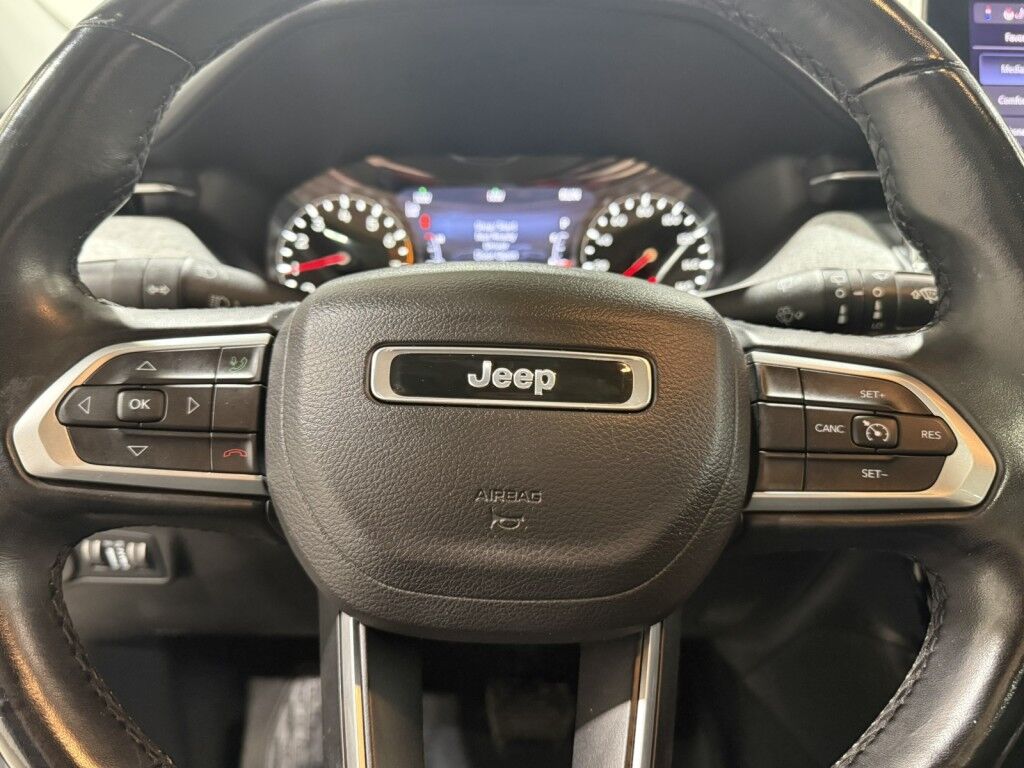 2022 Jeep Compass Latitude Lux 4WD w/Panoramic Moon Maumee OH