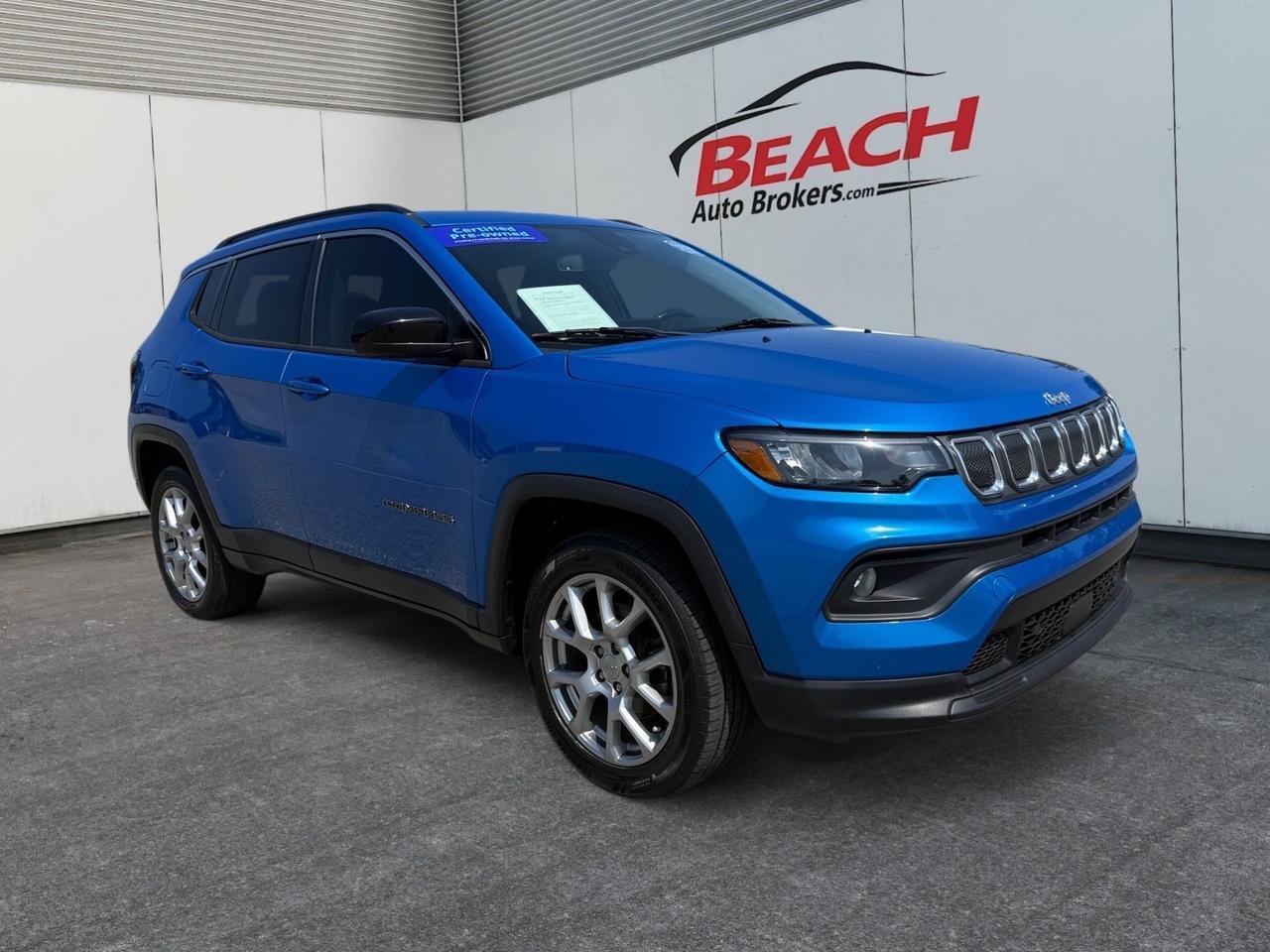 2022 Jeep Compass Latitude Lux, APPLE CARPLAY/ANDROID AUTO, ALPINE SPEAKERS, BACKUP CAMERA, MOONROOF, POWER/HEATED MIRRORS, BLIND SPOT ALERT, 1 OWNER, AN AFFORDALE SUV!