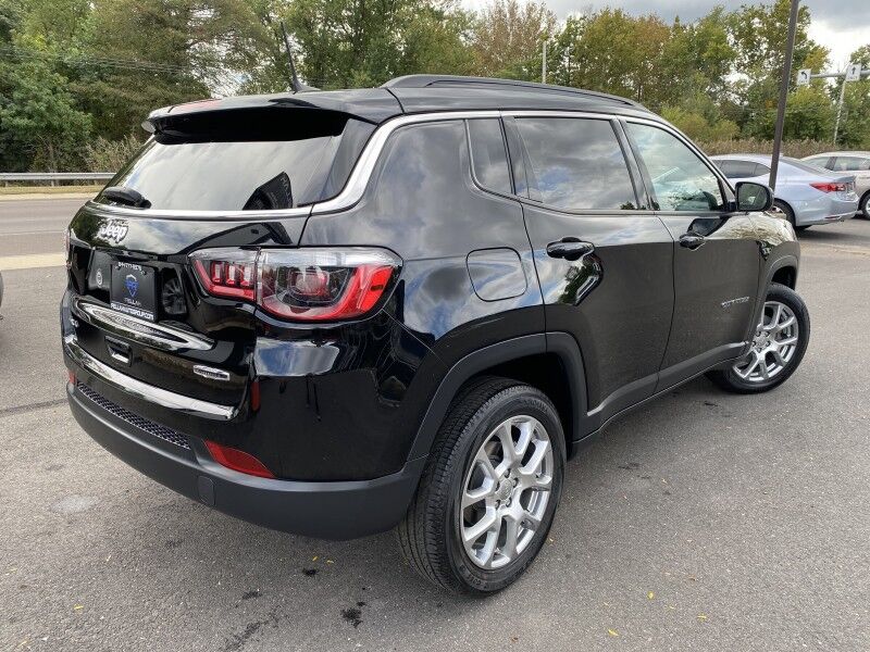 2022 Jeep Compass Latitude Lux Springfield PA