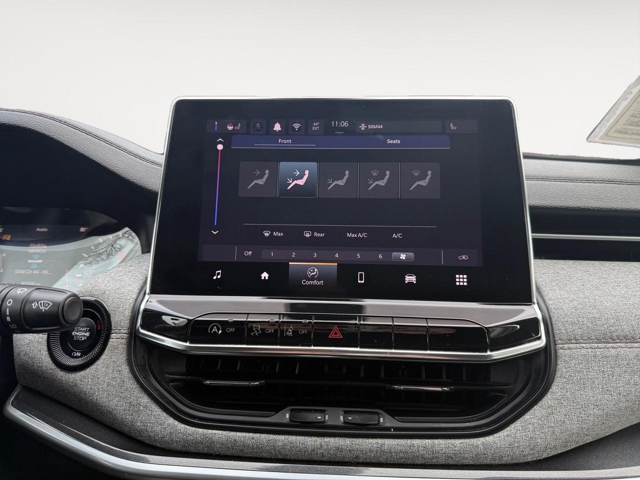 2022 Jeep Compass Latitude Lux, HEATED SEATS, HEATED STEERING WHEEL, BACKUP CAMERA, APPLE CARPLAY/ANDROID AUTO, REMOTE KEYLESS ENTRY, POWER/HEATED MIRRORS, WIFI, ONLY 1 OWNER! Norfolk VA