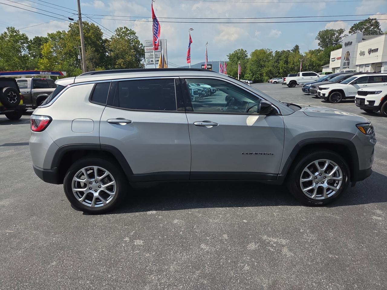 2022 Jeep Compass Latitude Lux Hamburg PA