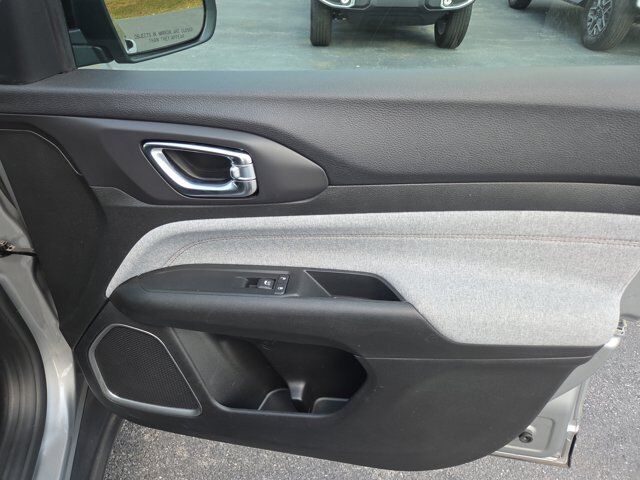 2022 Jeep Compass Latitude Lux HAMBURG PA