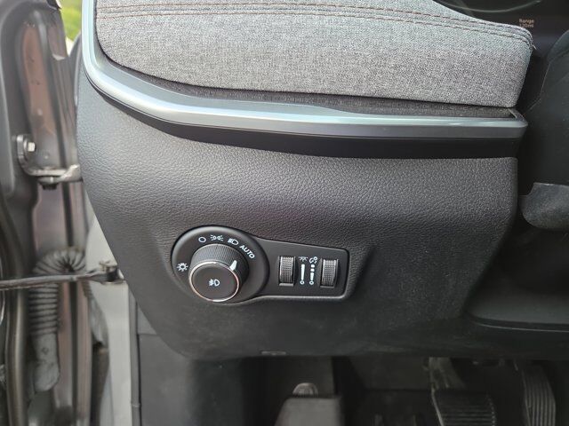 2022 Jeep Compass Latitude Lux HAMBURG PA