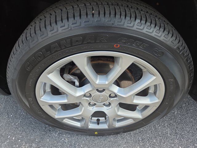 2022 Jeep Compass Latitude Lux HAMBURG PA