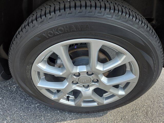 2022 Jeep Compass Latitude Lux HAMBURG PA