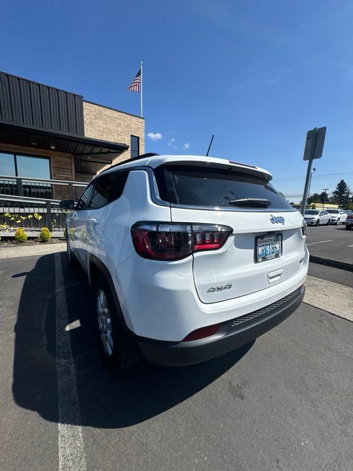 2022 Jeep Compass Latitude Lux OR
