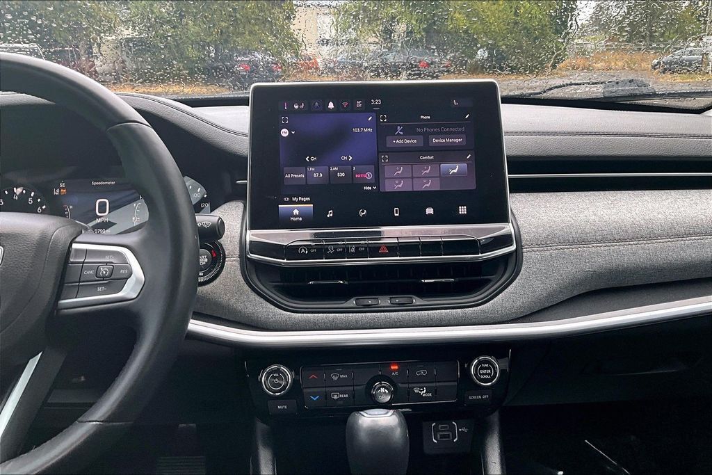 2022 Jeep Compass Latitude Lux OR