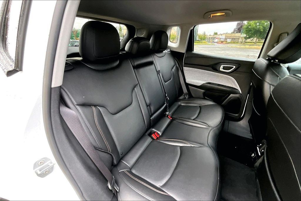2022 Jeep Compass Latitude Lux OR