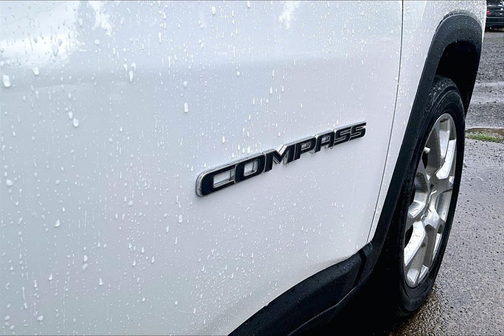 2022 Jeep Compass Latitude Lux OR