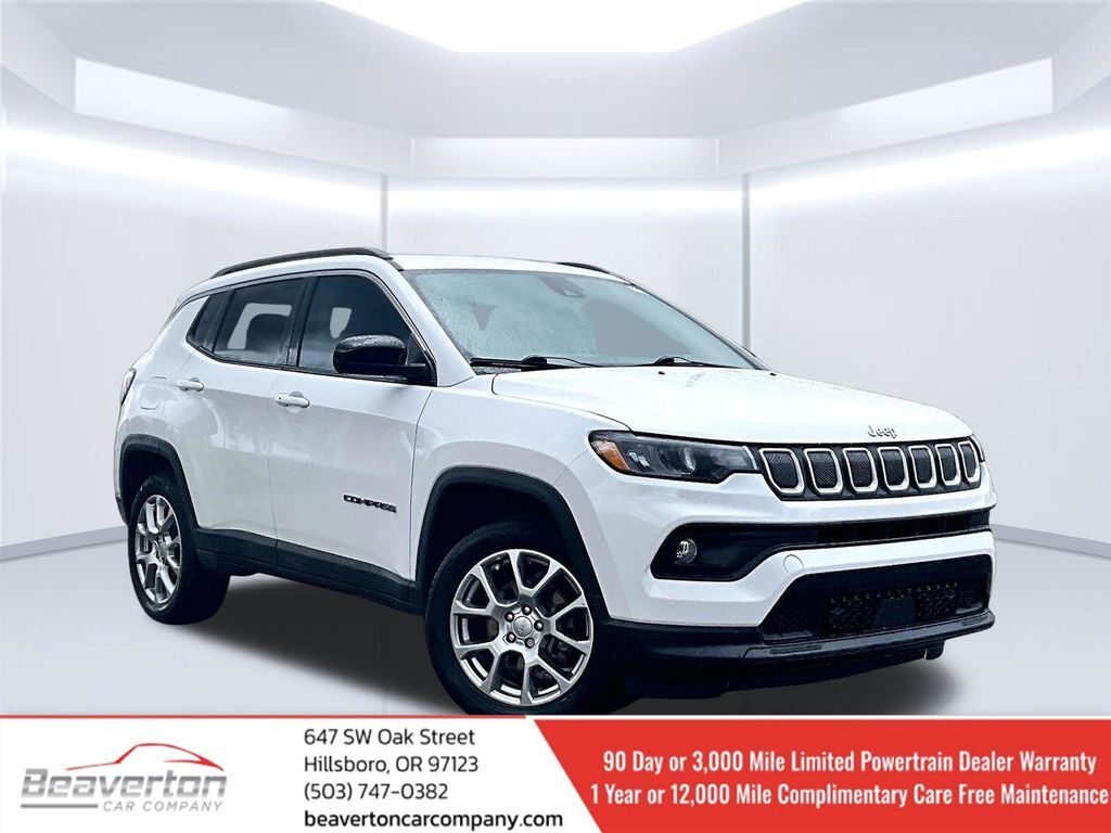 2022 Jeep Compass Latitude Lux