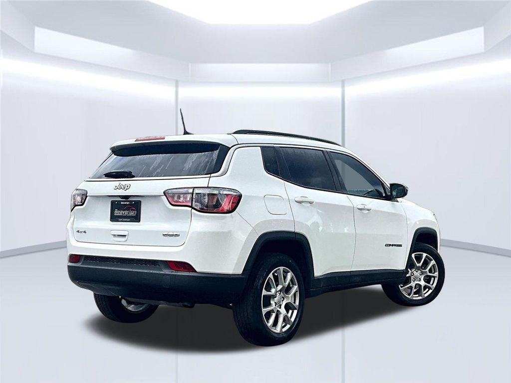 2022 Jeep Compass Latitude Lux OR