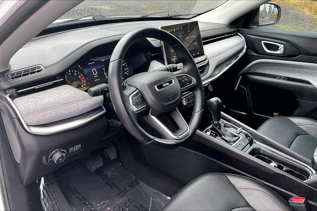 2022 Jeep Compass Latitude Lux OR