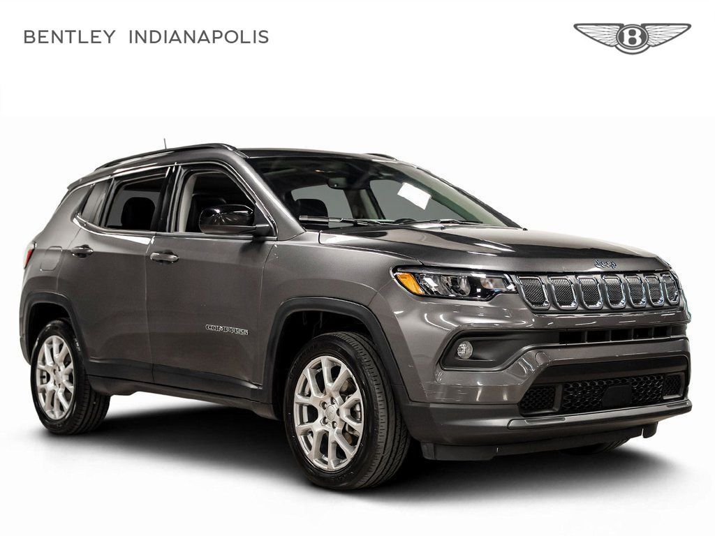 2022 Jeep Compass Latitude Lux