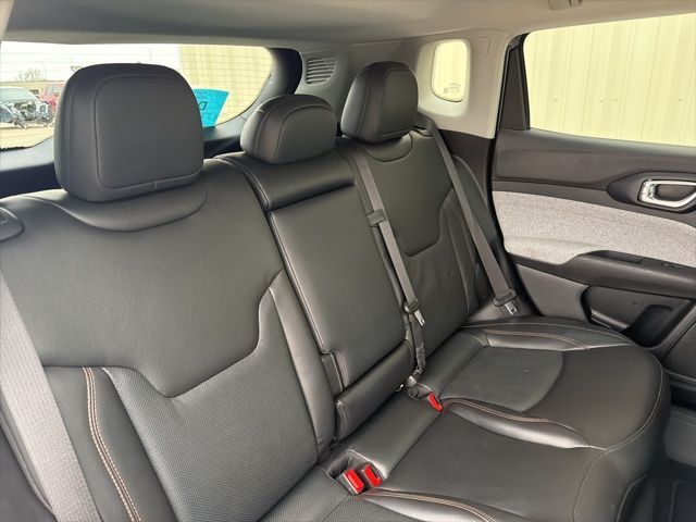 2022 Jeep Compass Latitude Lux Watertown SD