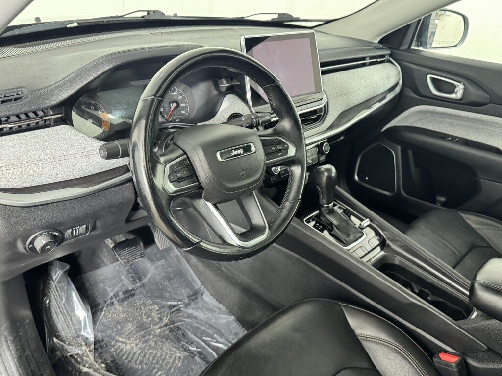 2022 Jeep Compass Latitude Lux w/Sun & Sound/Leather Maumee OH
