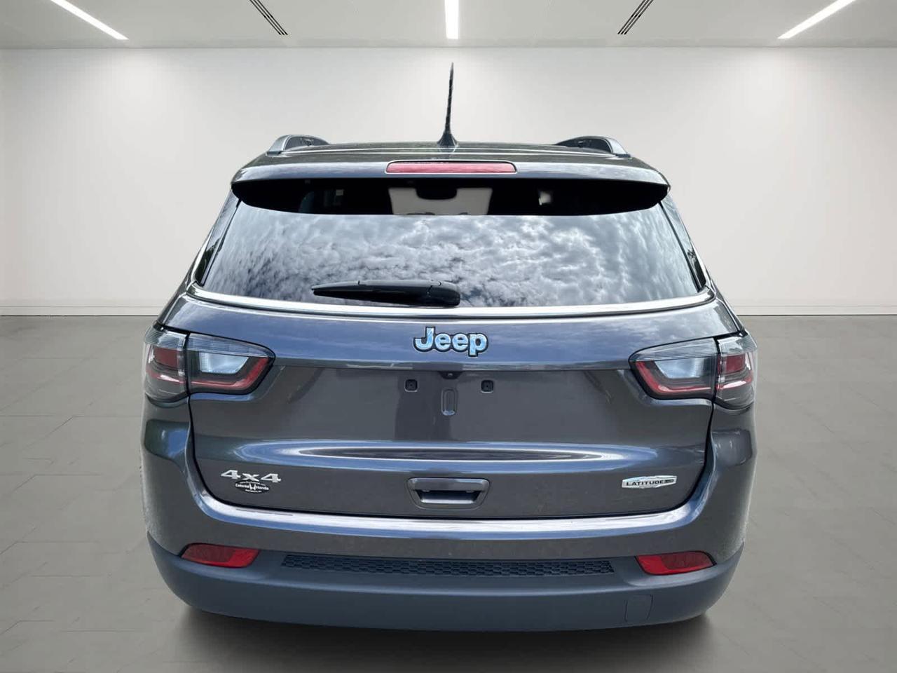 2022 Jeep Compass Latitude Lux Dartmouth MA