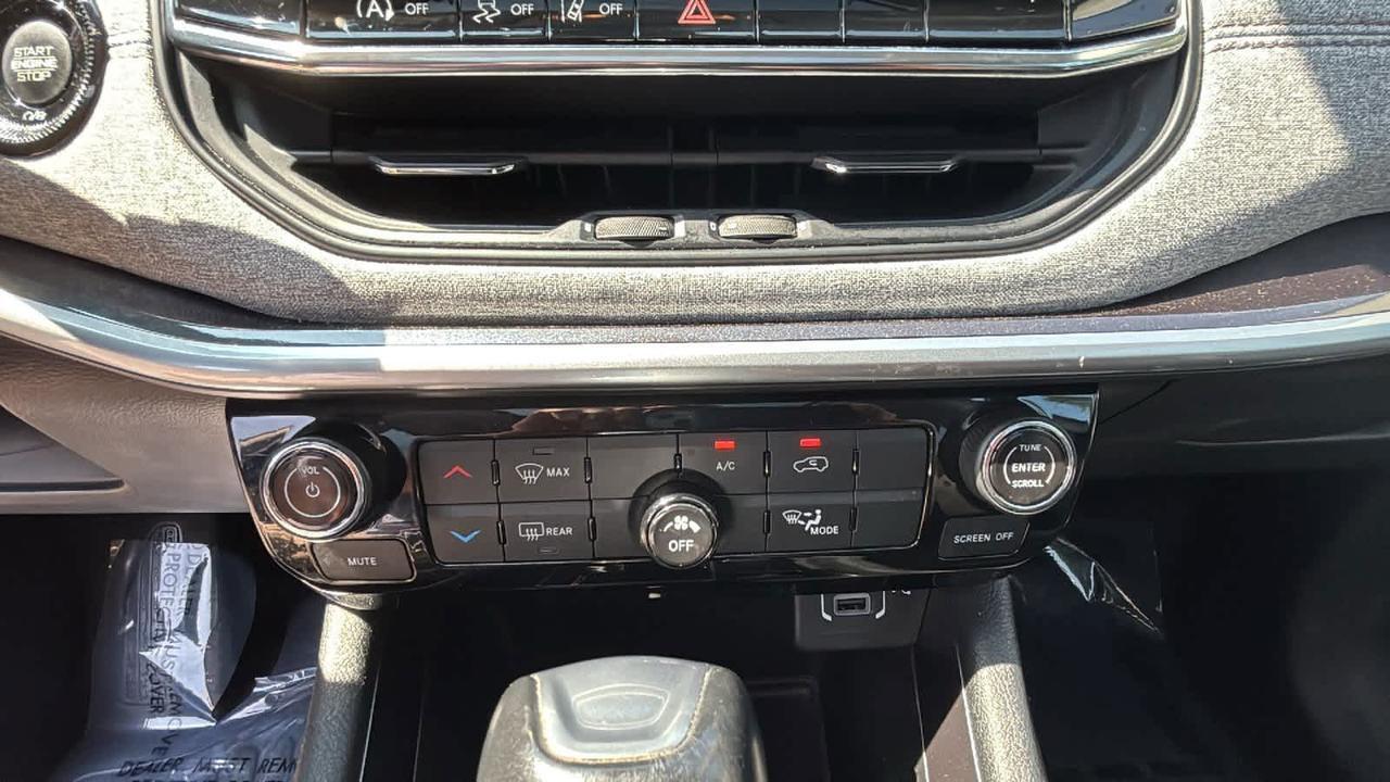 2022 Jeep Compass Latitude Lux Hudson MA