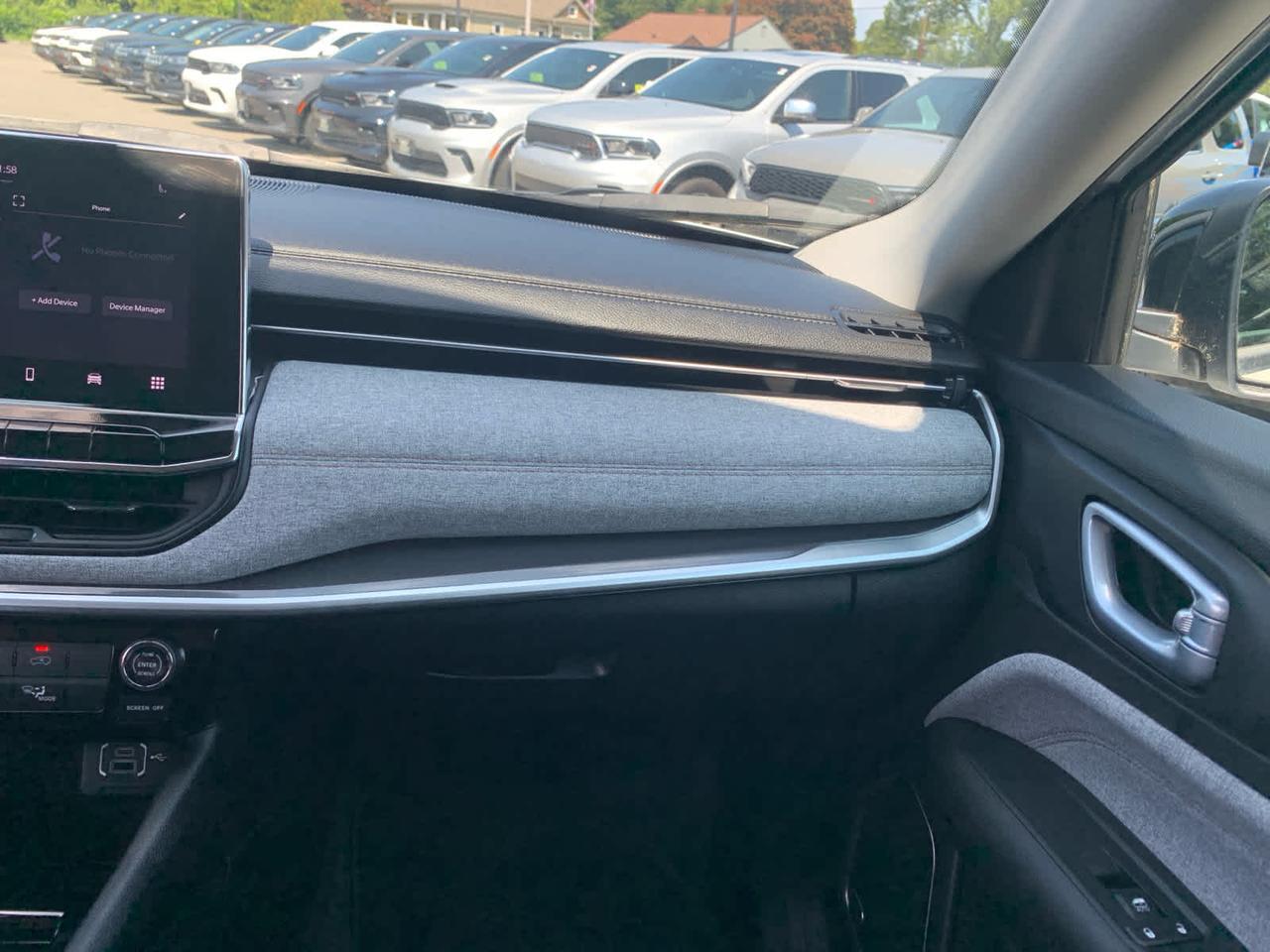 2022 Jeep Compass Latitude Lux Dartmouth MA