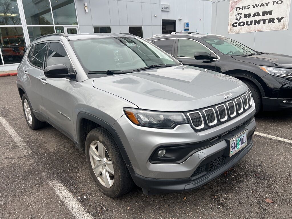 2022 Jeep Compass Latitude