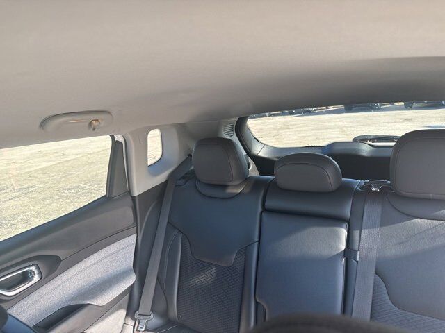 2022 Jeep Compass Latitude Carbondale IL