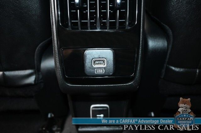 2022 Jeep Compass Limited / 4X4 / Auto Start / Power & Heated Leather Seats / Heated Steering Wheel / Adaptive Cruise Control / Lane Depart & Blind Spot Alert / Apple CarPlay & Android Auto / Back Up Camera / 30 MPG Anchorage AK