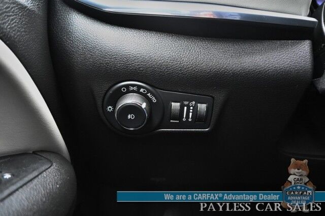 2022 Jeep Compass Limited / 4X4 / Auto Start / Power & Heated Leather Seats / Heated Steering Wheel / Adaptive Cruise Control / Lane Depart & Blind Spot Alert / Apple CarPlay & Android Auto / Back Up Camera / 30 MPG Anchorage AK