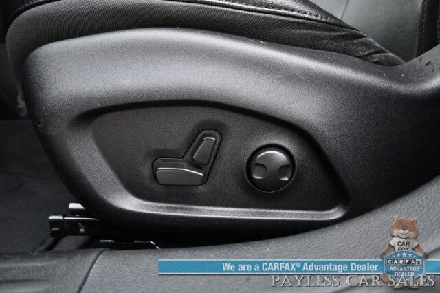 2022 Jeep Compass Limited / 4X4 / Auto Start / Power & Heated Leather Seats / Heated Steering Wheel / Adaptive Cruise Control / Lane Depart & Blind Spot Alert / Apple CarPlay & Android Auto / Back Up Camera / 30 MPG Anchorage AK