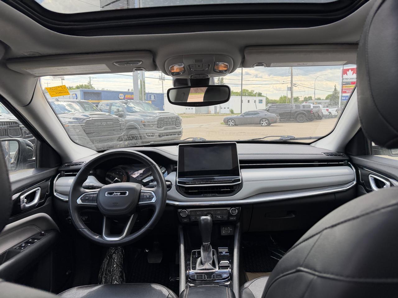 2022 Jeep Compass Limited 4x4 | Low KMs | Pano Sunroof | Alpine Audio | Heated Leather Seats | Remote Start Redwater AB