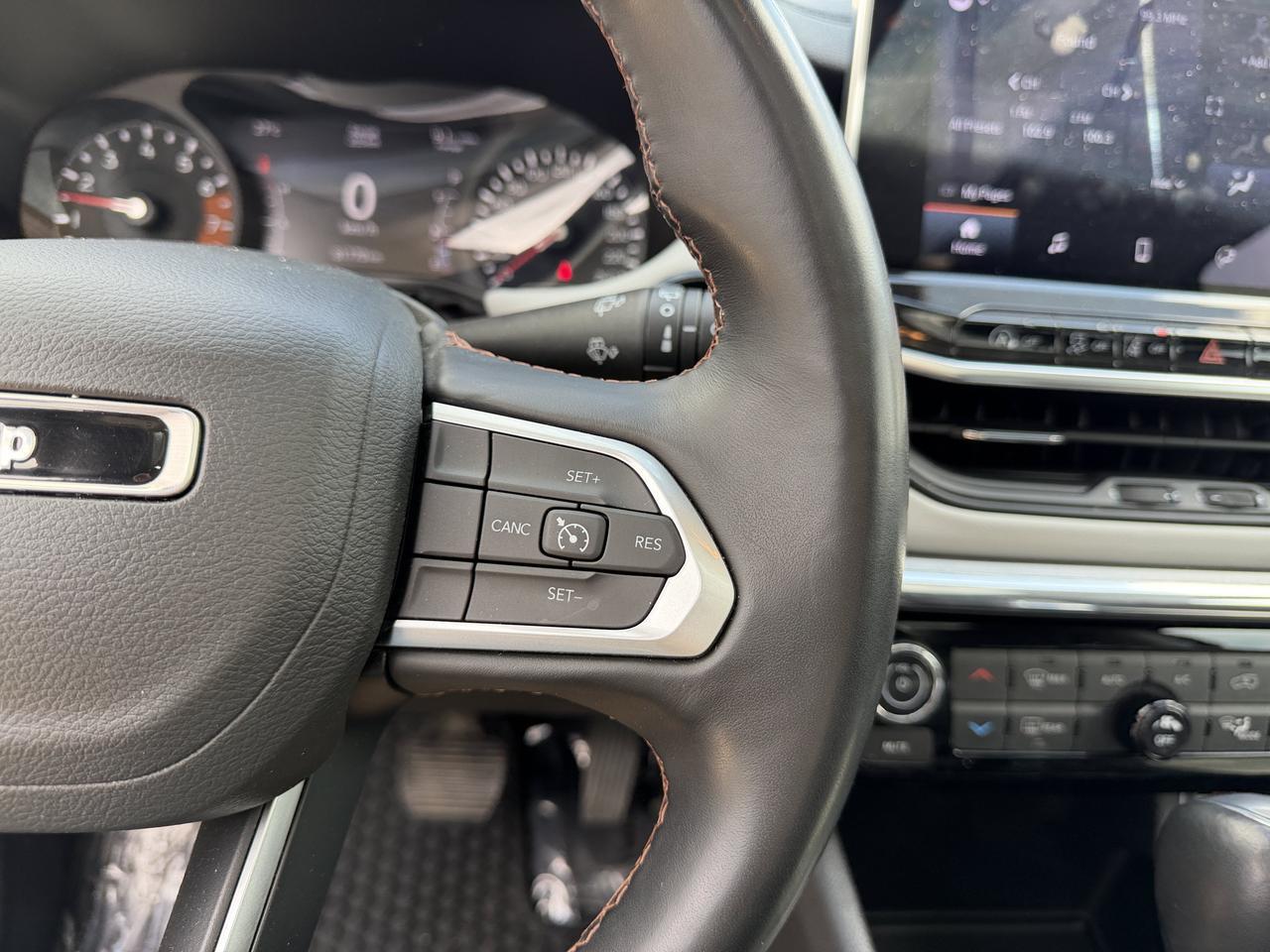 2022 Jeep Compass Limited 4x4 | Low KMs | Pano Sunroof | Alpine Audio | Heated Leather Seats | Remote Start Redwater AB