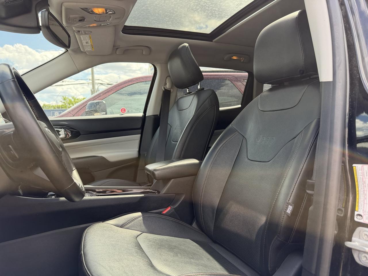 2022 Jeep Compass Limited 4x4 | Low KMs | Pano Sunroof | Alpine Audio | Heated Leather Seats | Remote Start Redwater AB