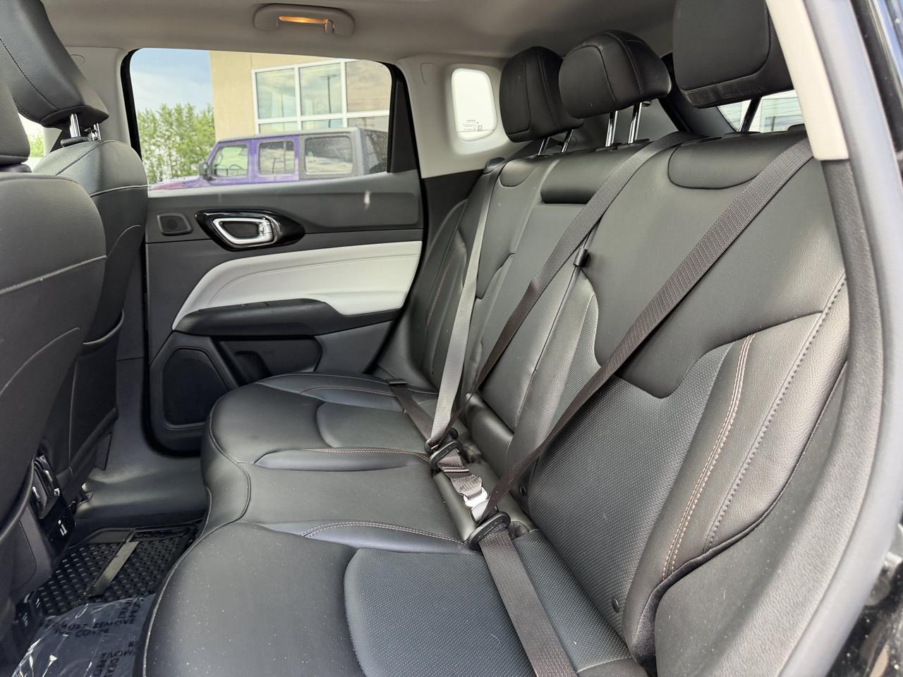 2022 Jeep Compass Limited 4x4 | Low KMs | Pano Sunroof | Alpine Audio | Heated Leather Seats | Remote Start Redwater AB