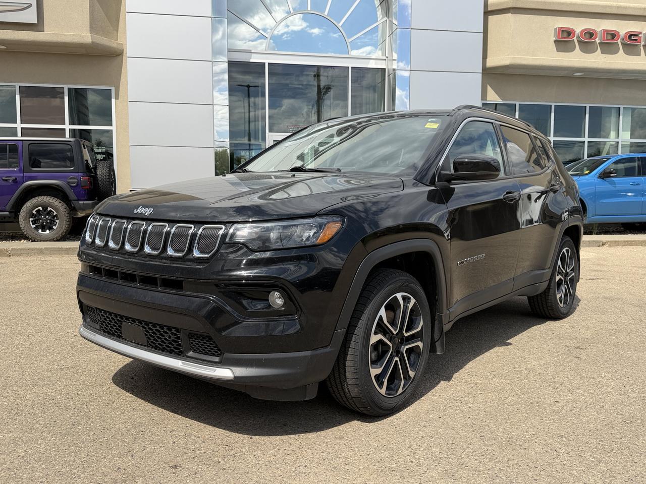 2022 Jeep Compass Limited 4x4 | Low KMs | Pano Sunroof | Alpine Audio | Heated Leather Seats | Remote Start Redwater AB