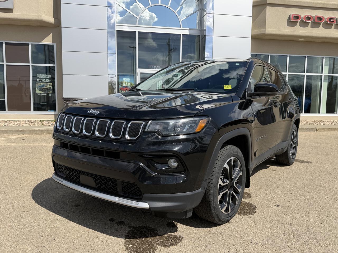 2022 Jeep Compass Limited 4x4 | Low KMs | Pano Sunroof | Alpine Audio | Heated Leather Seats | Remote Start Redwater AB