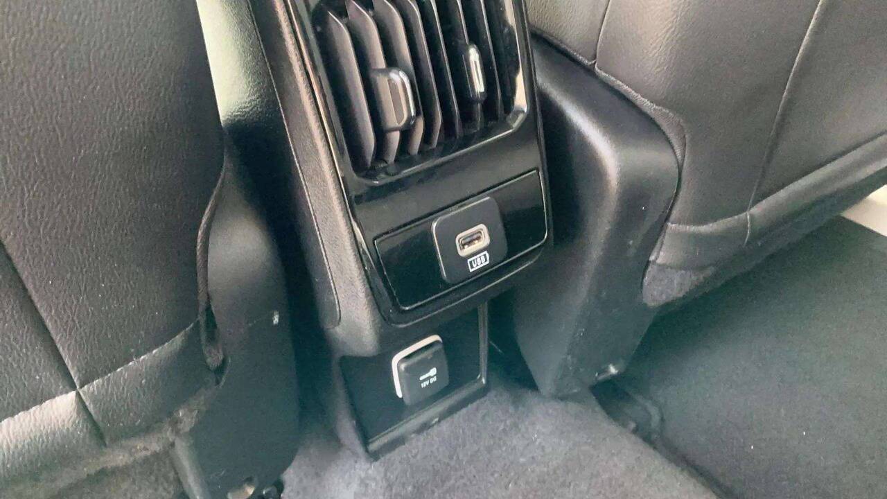 2022 Jeep Compass Limited 4x4 4dr SUV Chesterfield MI