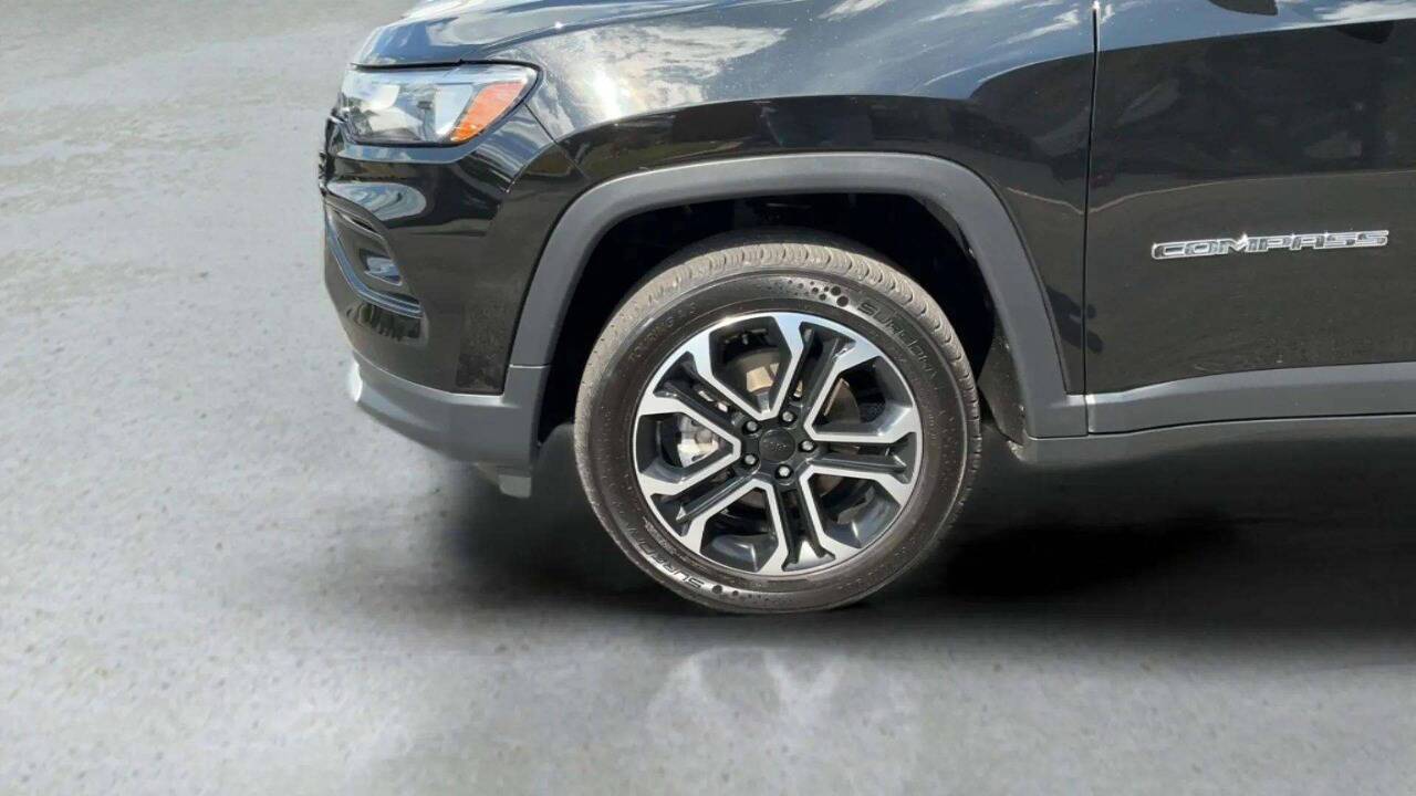 2022 Jeep Compass Limited 4x4 4dr SUV Chesterfield MI